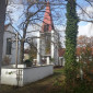 Glockenturm mit Innenhof